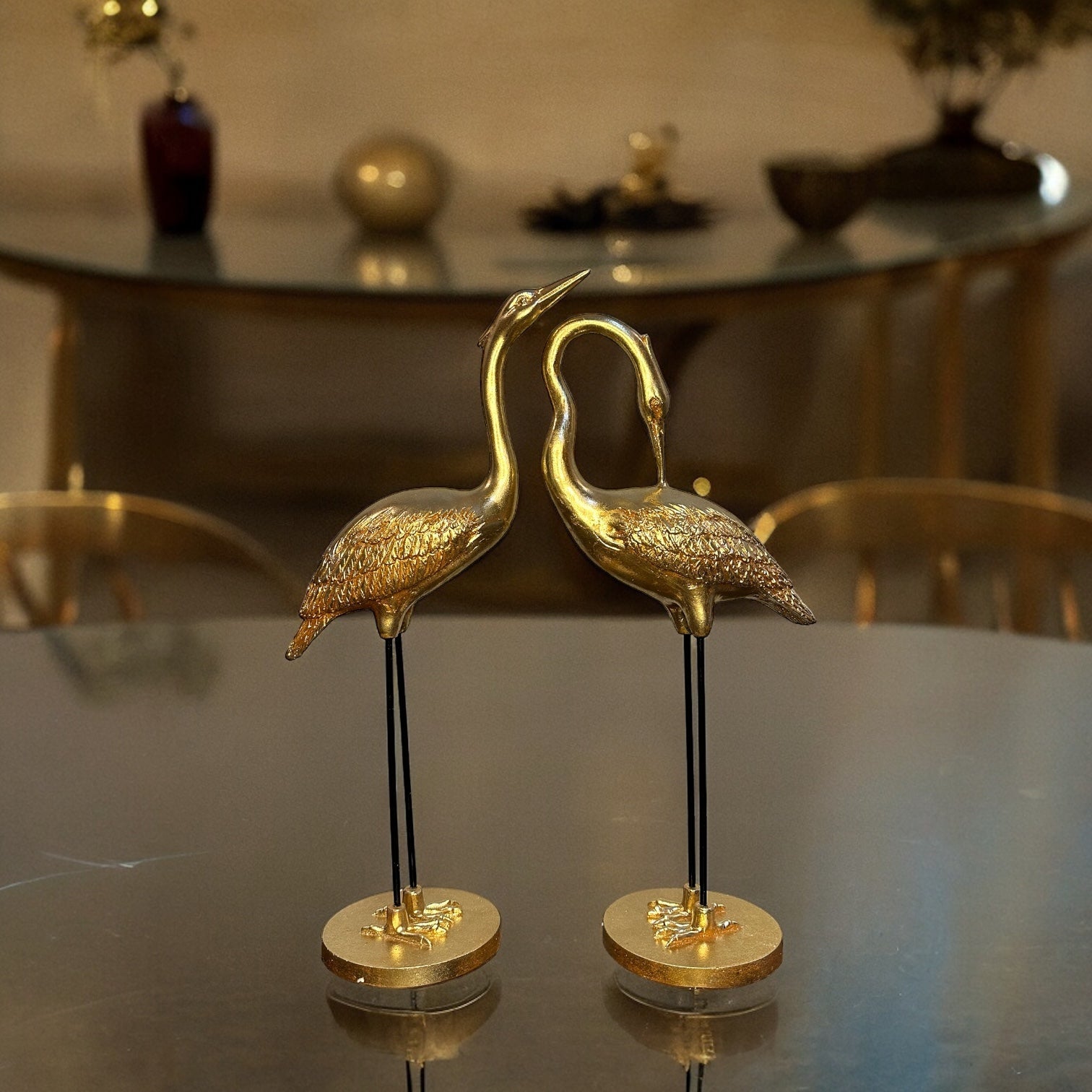 RESIN SWANS