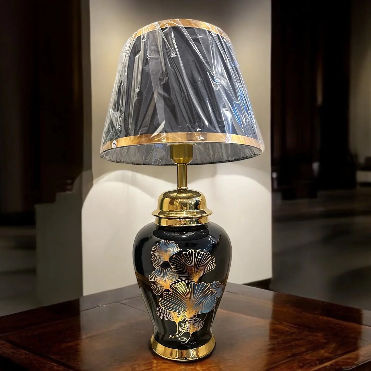 BLACK AND GOLDEN FLORAL LAMP