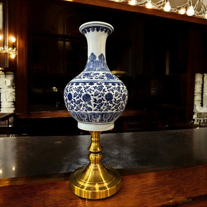SAPPHIRE ELEGANCE VASE
